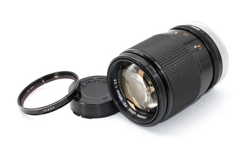 Canon 135mm 5 - canon,