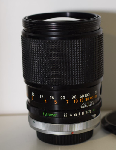 Excellent canon 135mm 2 5 - excellent, f/2.5