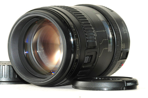 Canon 135mm 8 soft - ef, f/2.8